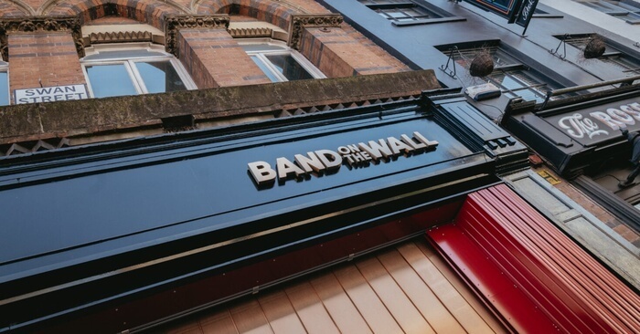 Manchester Music Legends: From The Smiths to Oasis